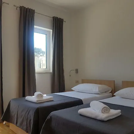 Guest house Sobe